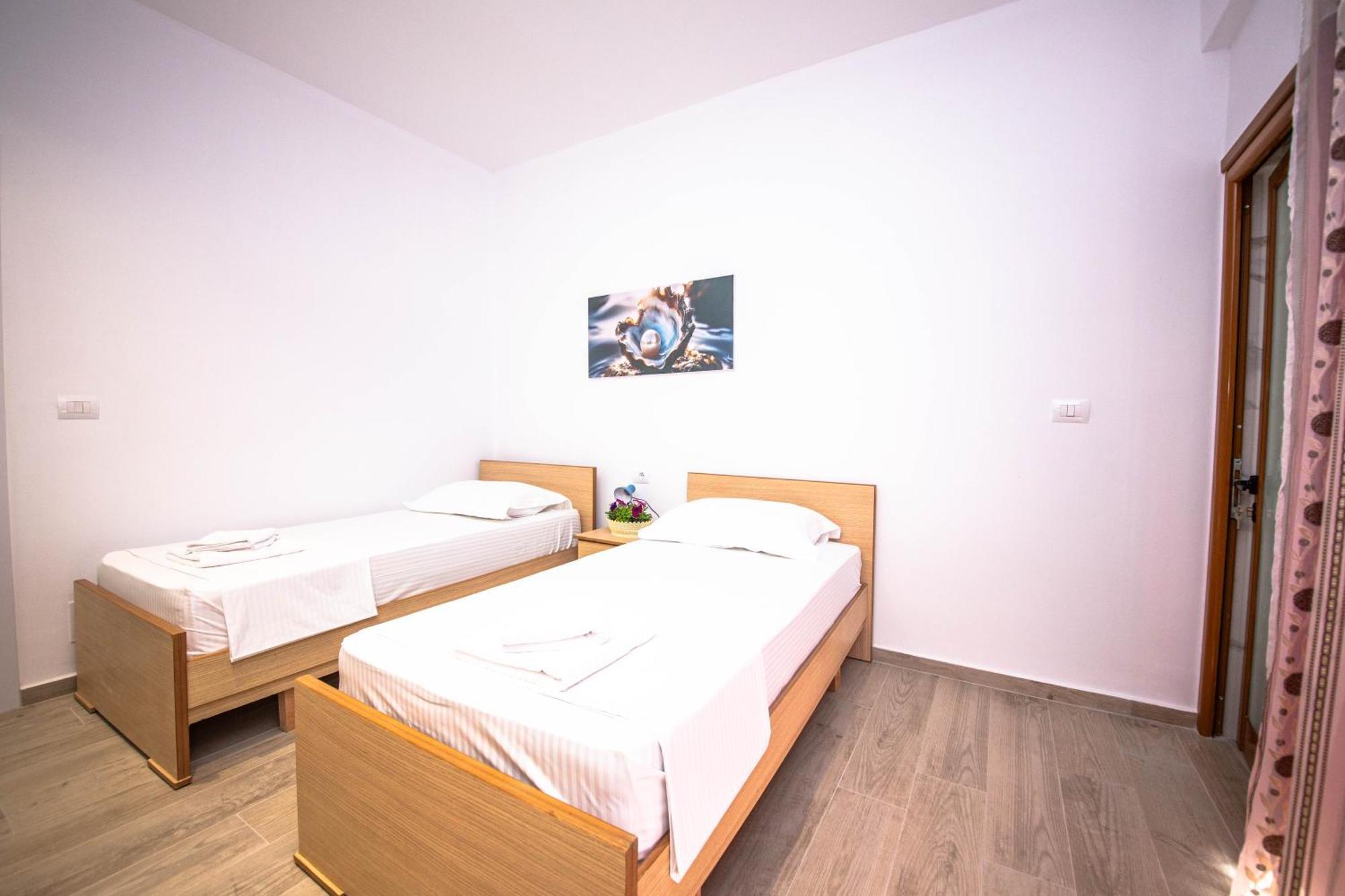 Hotel Perla Ksamil Extérieur photo