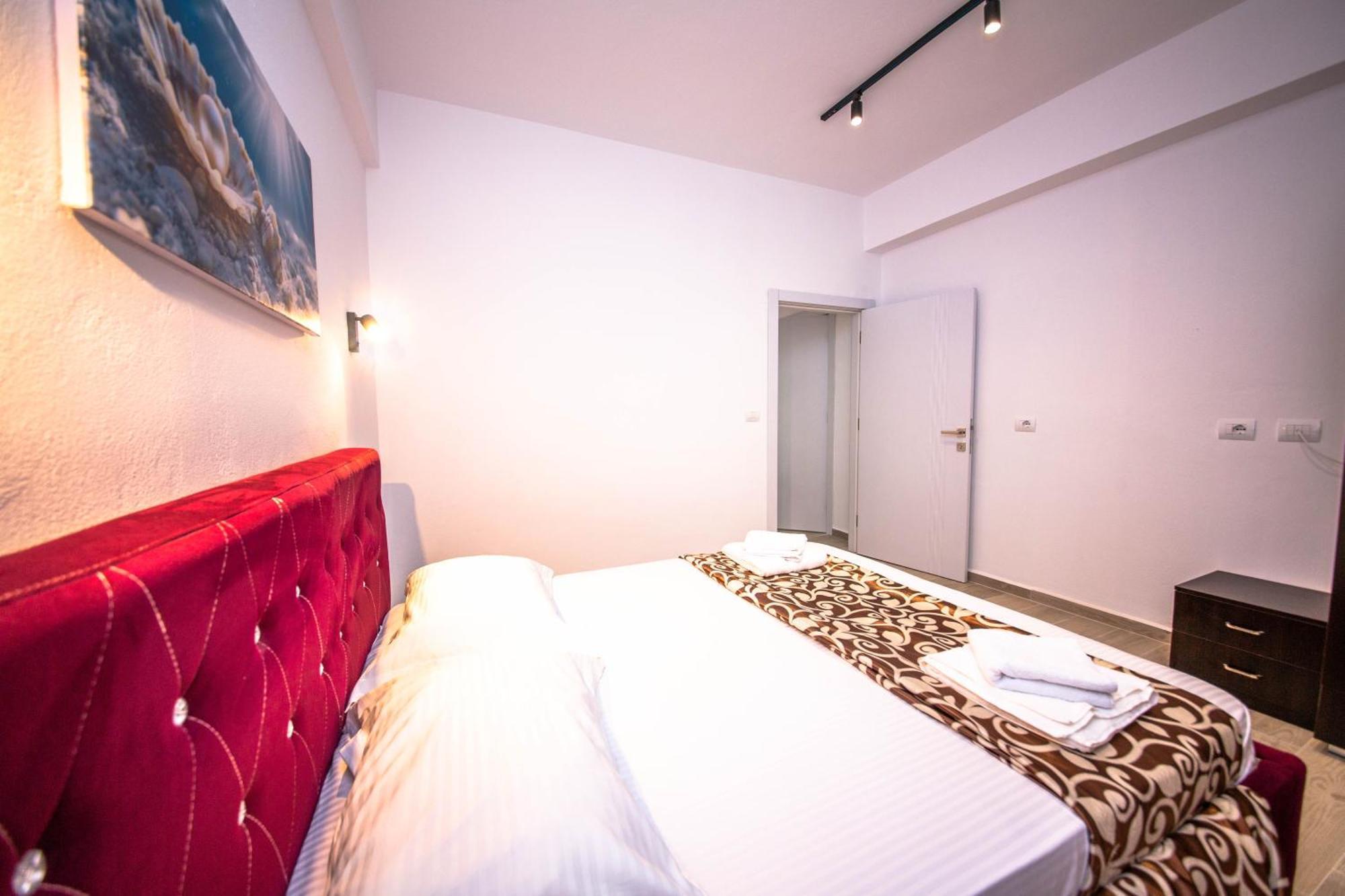 Hotel Perla Ksamil Extérieur photo