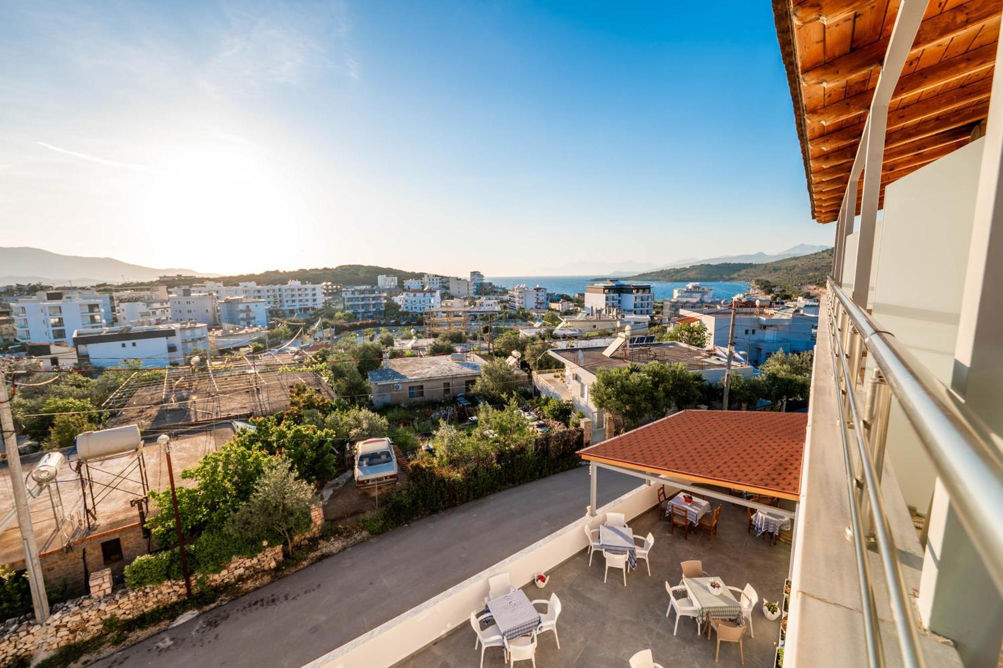 Hotel Perla Ksamil Extérieur photo