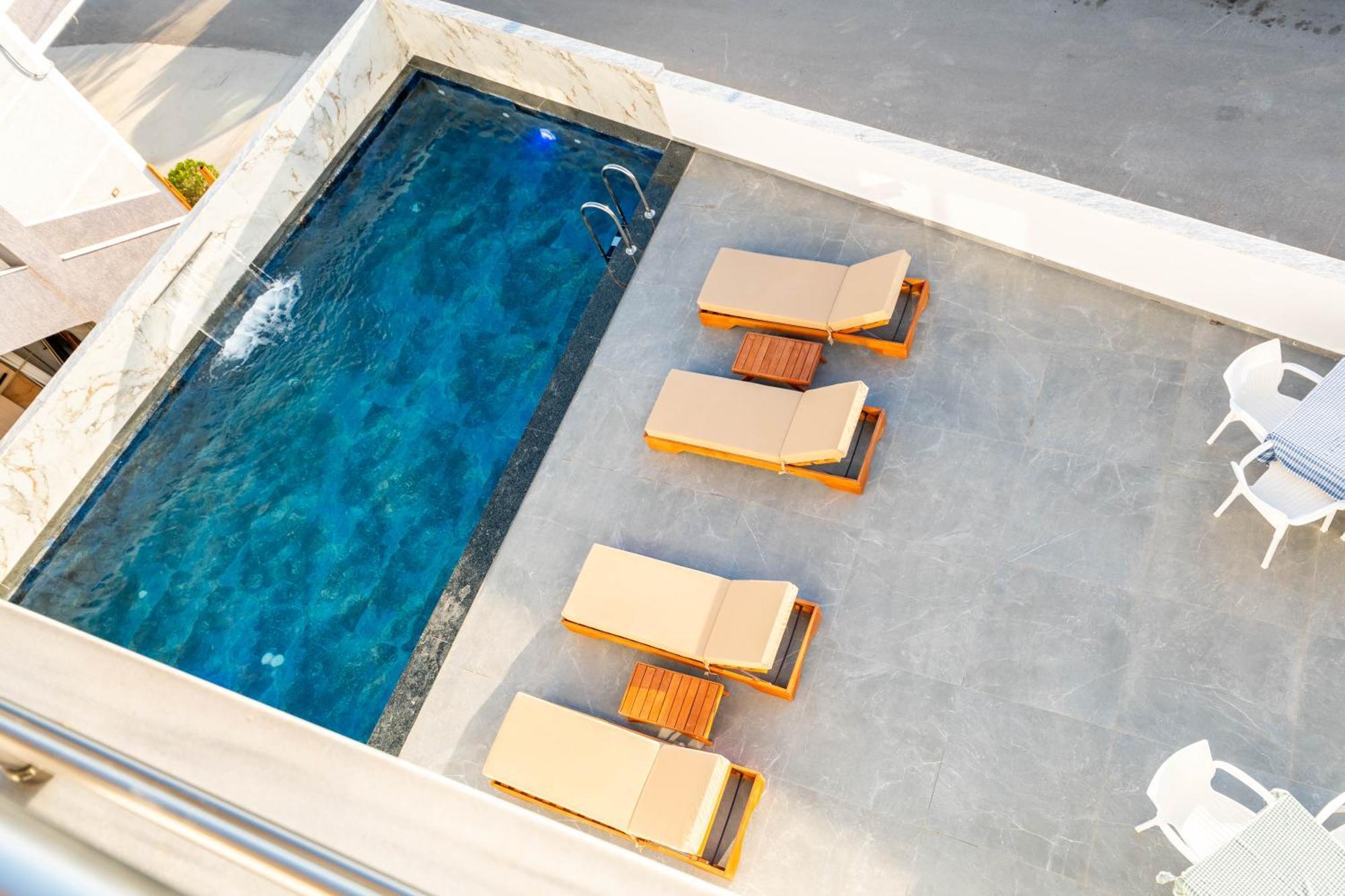 Hotel Perla Ksamil Extérieur photo