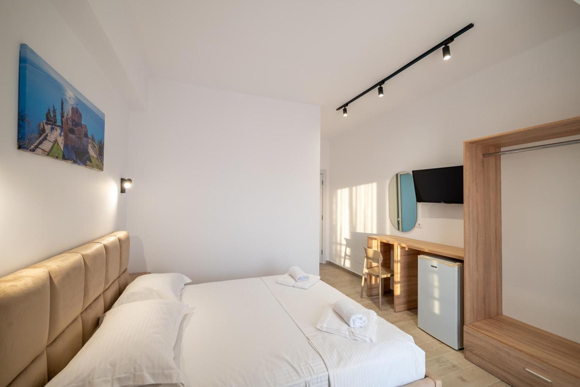 Hotel Perla Ksamil Extérieur photo
