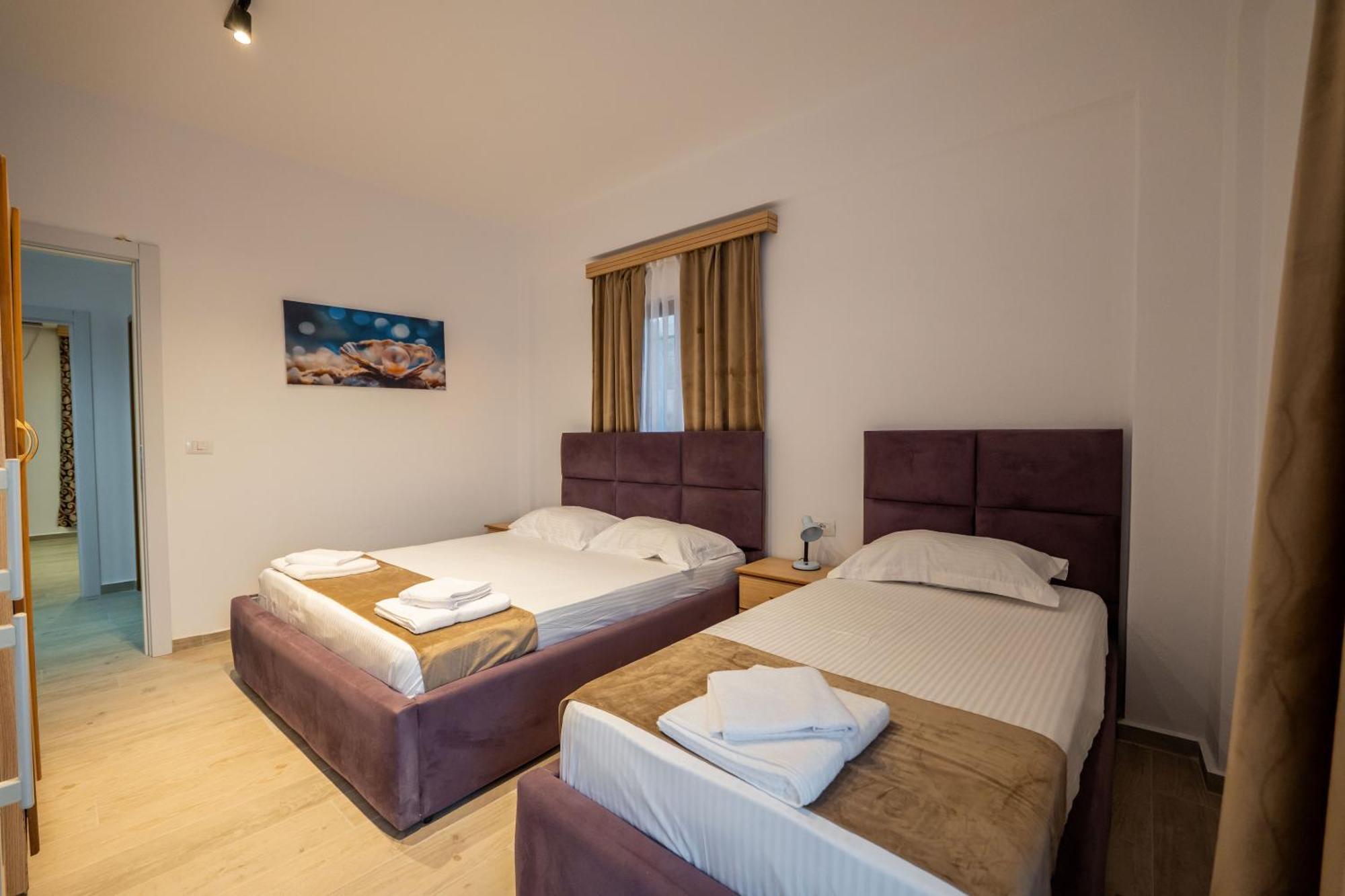 Hotel Perla Ksamil Extérieur photo